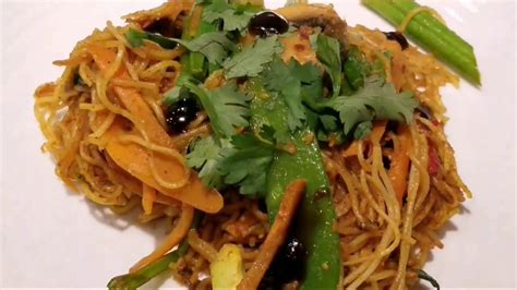 Vegan Singapore vegetarian Vermicelli - YouTube