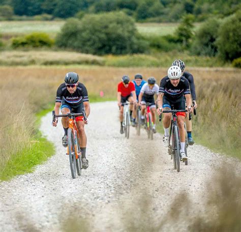 Gravel racing: cycling’s thrilling new speed challenge | How To Spend It