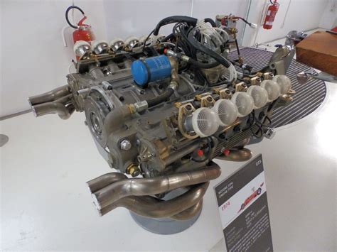 FERRARI 312T engine