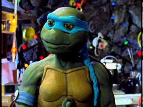 First Female Turtle Venus Turns Up, Most of Her, In TMNT #127