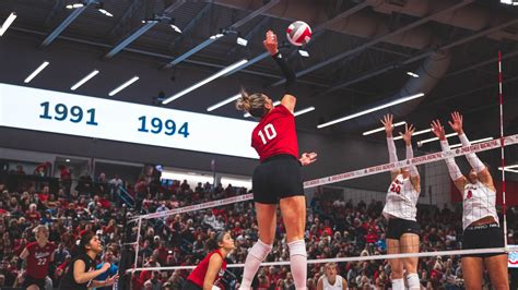 Ally Batenhorst - Beach Volleyball 2022 - University of Nebraska - Official Athletics Website