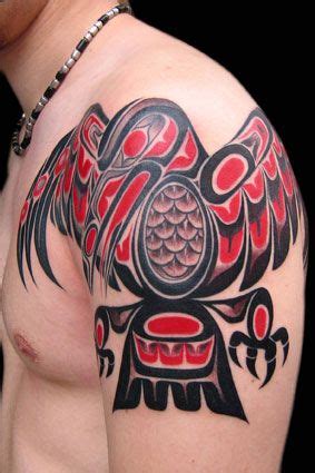 I'm not a huge fan of tattoos but I love NW Native Art. So cool ...