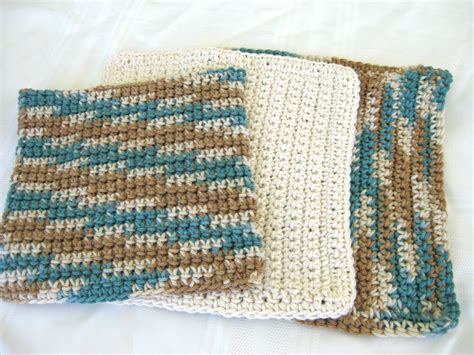 5 Free Crochet Washcloth Patterns