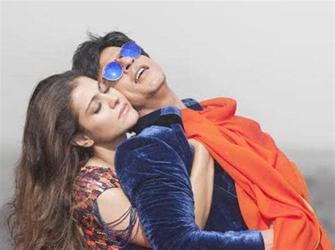 Watch Dilwale first song: Shah Rukh Khan romances Kajol in Gerua | Bollywood - Hindustan Times