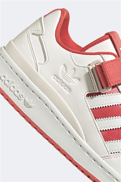 Adidas Forum Low Blancos Con Rojo | HYPE