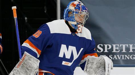 Ilya Sorokin returns to Islanders' net after lengthy timeout - Newsday