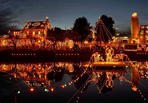 Things to Do for Christmas in Small-Town America