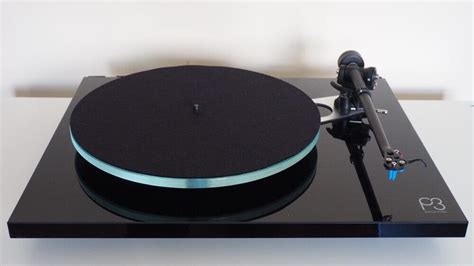 Technics SL-1500C Vs. Rega Planar 3 Head-to-Head Review