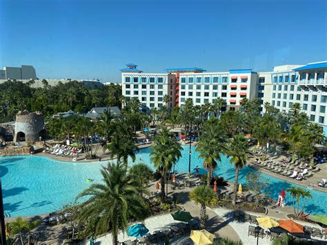 REVIEW: Loews Sapphire Falls Resort at Universal Orlando - Theme Park Tribune, theme park news