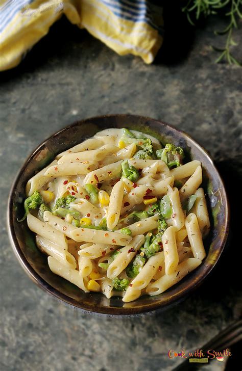 White Sauce Pasta Recipe ( White Pasta ) | Pasta in White Sauce - Cook with Smile