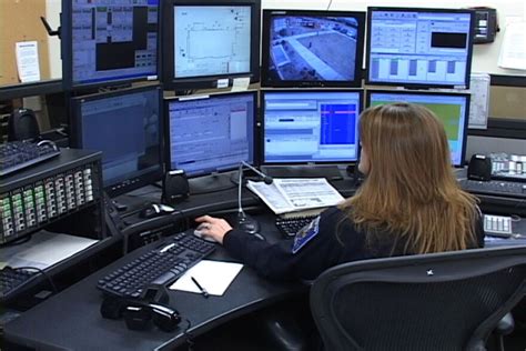 Text-to-911 Coming, But Dispatchers Much Prefer Voice Calls | Northwest ...