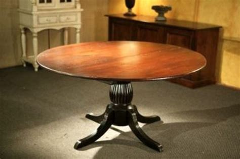 Photos of Pedestal Dining Tables (Showing 13 of 20 Photos)