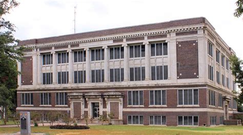 Historic Texas Courthouse Moves Ahead with Revamp - Correctional News