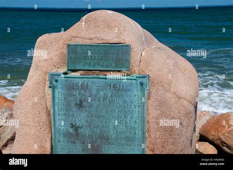 Settlers Rock monument, Block Island National Wildlife Refuge, Block ...