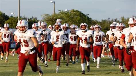 Marjory Stoneman Douglas Football Hope to Defend 2019 District ...