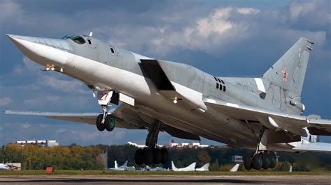 15 Jaw Dropping Photos That Prove Russia's Tu-22M Bomber Is a Powerhouse - 19FortyFive