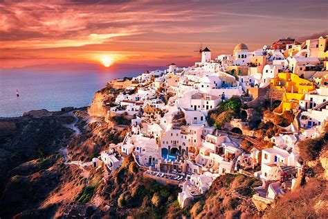 Stunning Santorini Sunset: HD Wallpaper of Architectural Beauty