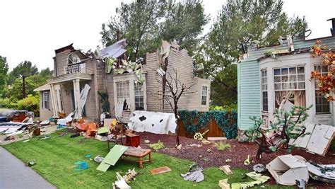 Making an insurance claim after the tornado strikes - The Agent Insurance