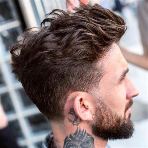 20 Incredible Feathered Hairstyles for Men to Try in 2024