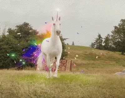 Magestic Unicorn GIF - Magestic Unicorn Legends - Discover & Share GIFs