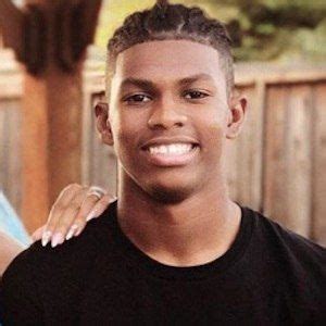 Shilo Sanders - Age, Family, Bio | Famous Birthdays