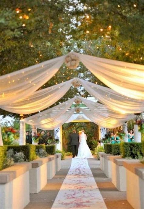 Elegant Outdoor Wedding Lighting Design Ideas 32 | Outdoor wedding ...