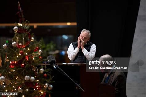 Tim Kaine Harmonica Photos and Premium High Res Pictures - Getty Images