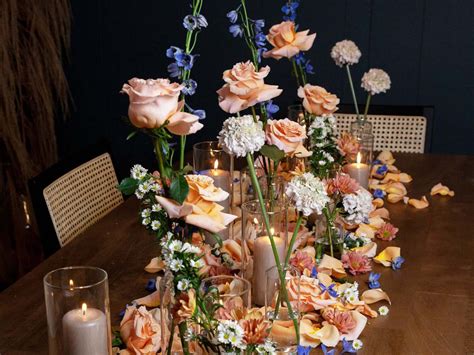 A Step-By-Step Guide to Bud Vase Flower Arrangement — Walden Floral