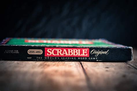 A Timeline of Scrabble History (Butts, Brunot, Hasbro, …) - Gamesver