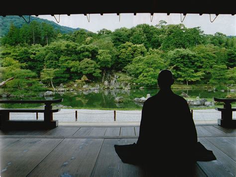 A Basic Guide to Zen Buddhism Beliefs and Practices