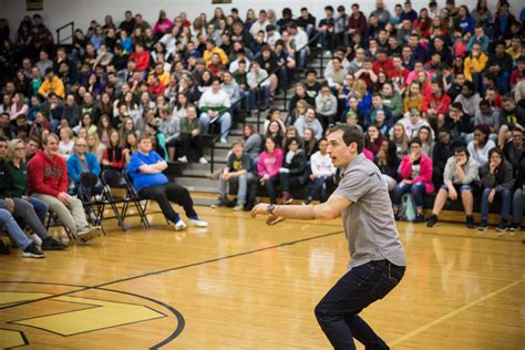 High School Motivational Speaker - How Students Can Be Their Best Selves Every Day