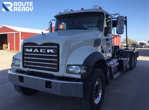 How Does a Roll Off Truck Work? – Route Ready Trucks