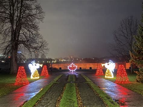 A Guide to the Winter Festival of Lights in Niagara Falls