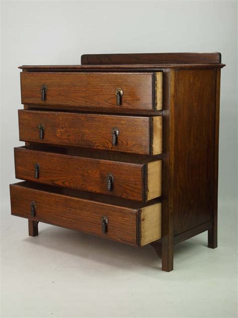 Vintage Oak Chest of Drawers