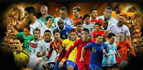 10 Best Football Players of the World: Top Soccer Players [2018 ] - BUZZARENAS