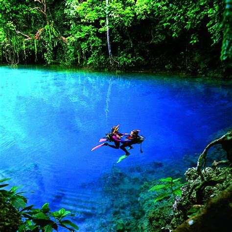 Weird News Blog: Blue Hole, Espiritu Santo, Vanuatu