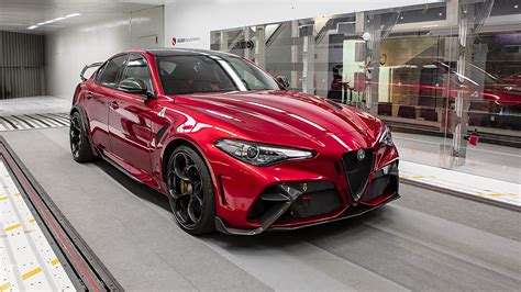 £153,000 Alfa Romeo Giulia GTA enters final stages of development | evo