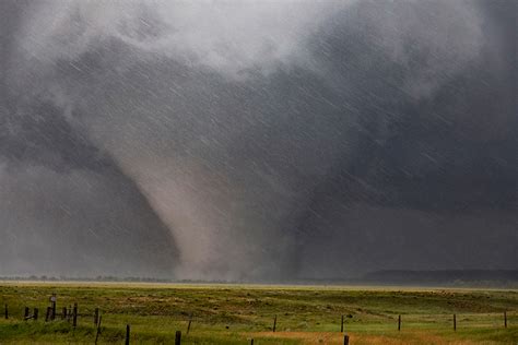 Tornado Monster Wedge – Roger Hill Photography