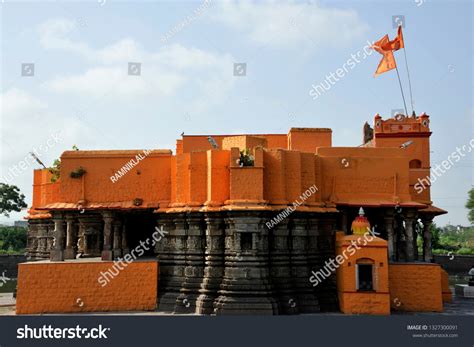 "Shiv shankar temple" - 611 Ảnh, vector và hình chụp có sẵn | Shutterstock