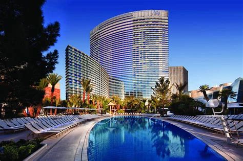 MGM Resorts — A Pool Experience for Every Taste - Recommend