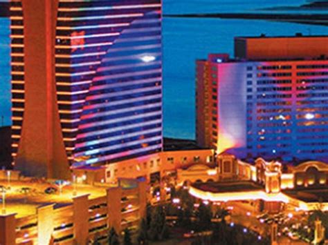 Harrahs Resort Atlantic City in Atlantic City (NJ) - Room Deals, Photos ...