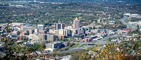 Discovering History: Historic Sites To See When You Are In Roanoke Virginia