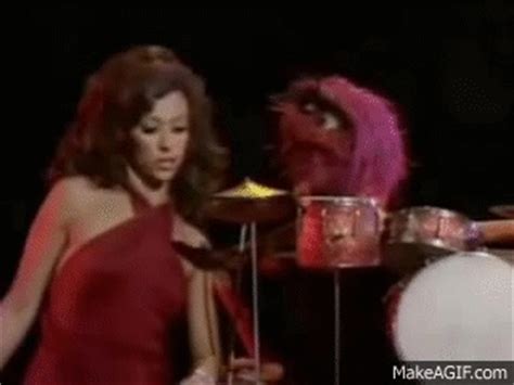 Rita Moreno - Fever - Animal - Muppet Show on Make a GIF