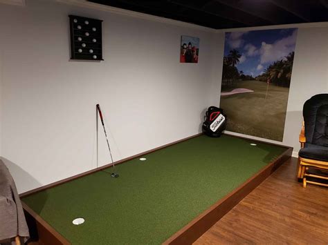 Home Golf Guide - How to Build a Custom Indoor Putting Green