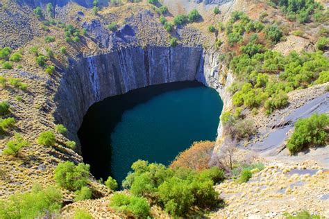 The Big Hole – Kimberley, Northern Cape, South Africa | Direct Supply Network - Travel the World