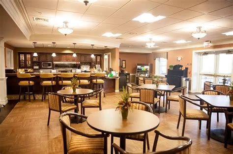 Country Meadows of York South | Senior Living Community Assisted Living, Nursing Home ...