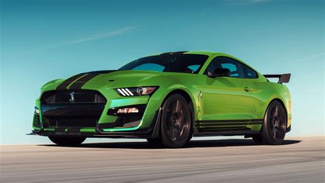 2020 Ford Mustang Shelby GT500 in Grabber Lime | Mustang gt500, Ford mustang gt500, Mustang shelby