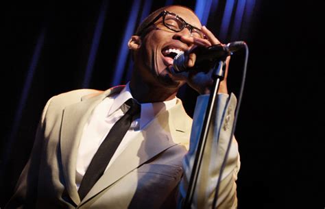 Live Show Alert: Raphael Saadiq in Seattle Wednesday (4/13) | Complex