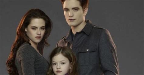 'Twilight' Baby Renesmee Cullen Looks All Grown Up! | HuffPost Parents