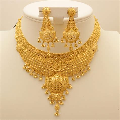 22 Carat Indian Gold Heavy Necklace Set 61.3 Grams | Dubai gold jewelry ...